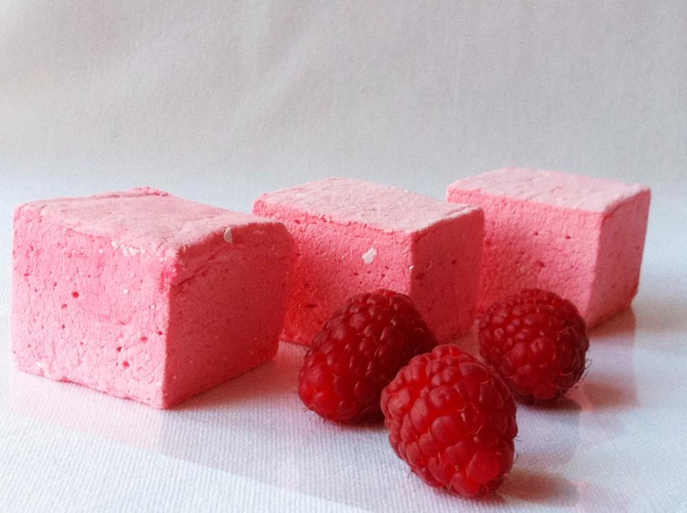 ZUKR Raspberry Marshmallows