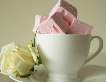 Rose Lychee Marshmallows