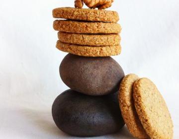 Organic Walnut Cookies